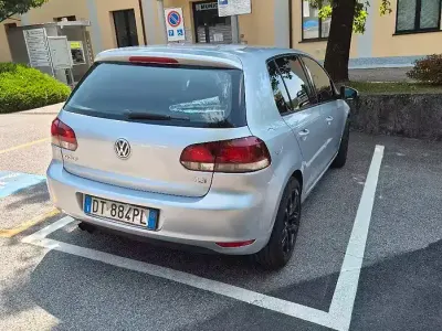 Usata VW Golf VI Highline 122 CV (89 kW) 2008 Grigio Utilitaria