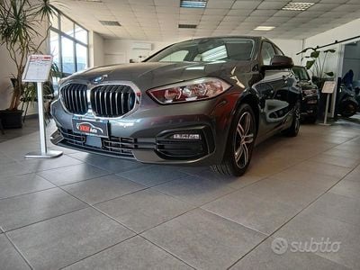 Usata BMW 116 Efficient Dynamics 116 CV (85 kW) 2021 Grigio Utilitaria
