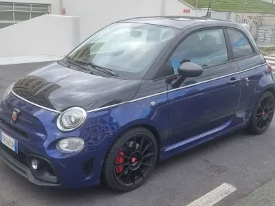 Usata Abarth 595 Competizione 179 CV (131 kW) 2018 Blu/azzurro Utilitaria