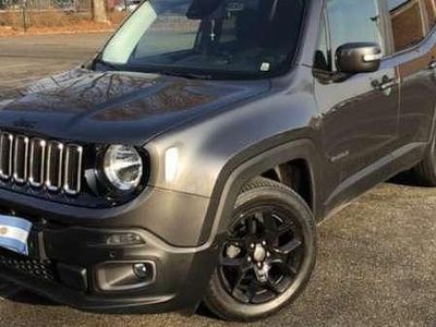 Używany Jeep Renegade Limited 120 KM (88 kW) 2018 Szary SUV