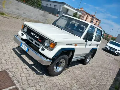 Usata Toyota Land Cruiser 86 CV (63 kW) 1990 Bianco SUV