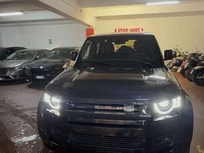 Usata Land Rover Defender 525 CV (386 kW) 2022 SUV