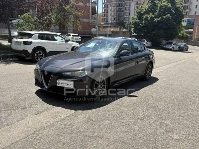 Usata Alfa Romeo Giulia Business 150 CV (110 kW) 2018 Grigio Berlina