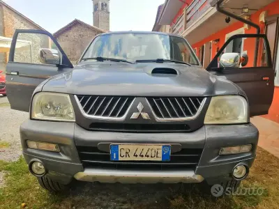 Usata Mitsubishi L200 115 CV (84 kW) 2005 Pick-up