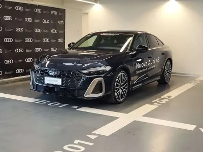 Usata Audi A5 S-Line 204 CV (150 kW) 2024 Blu/azzurro Berlina