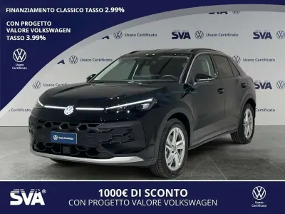 Nuova VW T-Roc Life 150 CV (110 kW) 2026 Grenadill black SUV