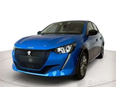 Usata Peugeot 208 Allure 56 kW (77 CV) 2024 Bluazzurro Utilitaria