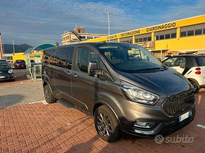 Usata Ford Transit Custom 2018 Grigio Monovolume