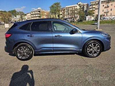 Usata Ford Kuga ST-Line X 120 CV (88 kW) 2022 Blu SUV