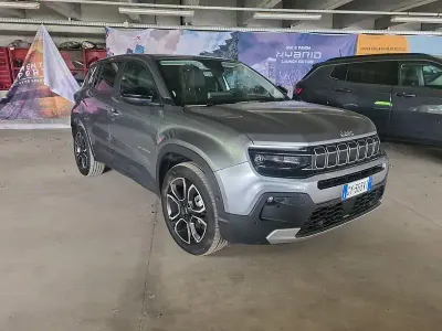Usata Jeep Avenger EV Summit 114 kW (156 CV) 2025 Grigio SUV