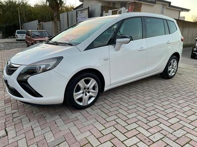 usata Opel Zafira Tourer 7 POSTI