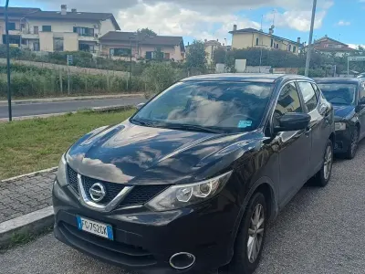 Usata Nissan Qashqai 131 CV (96 kW) 2017 Nero SUV