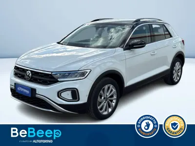 Usata VW T-Roc Life 110 CV (80 kW) 2022 Bianco pastello SUV