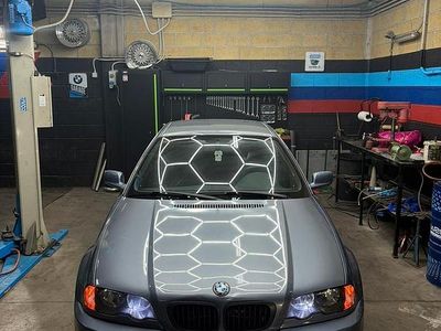 Usata BMW 318 240 CV (176 kW) 2002