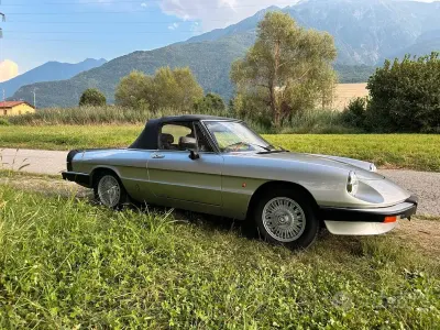 Usata Alfa Romeo Spider 104 CV (76 kW) 1985 Cabrio