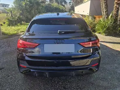 Usata Audi Q3 Sportback S-Line 150 CV (110 kW) 2020 Nero SUV