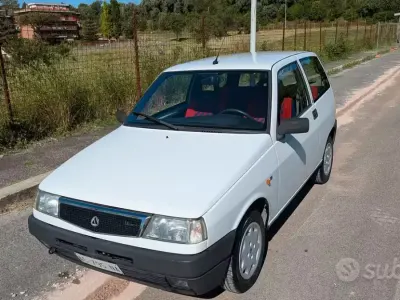 Usata Autobianchi Y10 54 CV (39 kW) 1995 Bianco Utilitaria