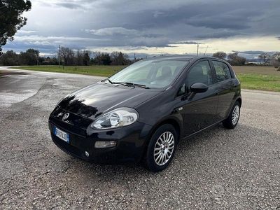 Usata Fiat Punto Street 69 CV (50 kW) 2015 Nero Utilitaria