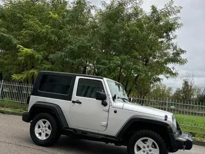 Usata Jeep Wrangler Sport 177 CV (130 kW) 2008 Grigio SUV
