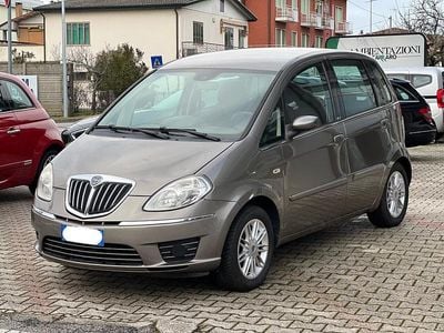 Usata Lancia Musa 95 CV (69 kW) 2008 Oro Monovolume