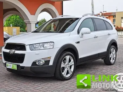 Usata Chevrolet Captiva LTZ 183 CV (134 kW) 2011 Bianco SUV
