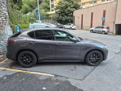 Usata Alfa Romeo Stelvio 190 CV (139 kW) 2021 SUV