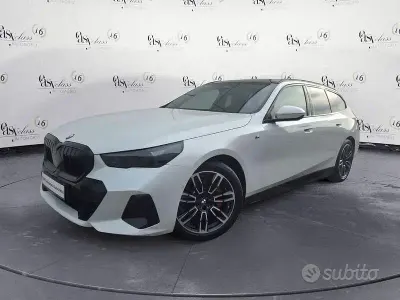 Usata BMW 520 M Sport 208 CV (152 kW) 2025 Bianco Station wagon
