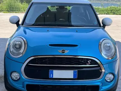 Usata Mini Cooper S Seven 192 CV (141 kW) 2016 Utilitaria