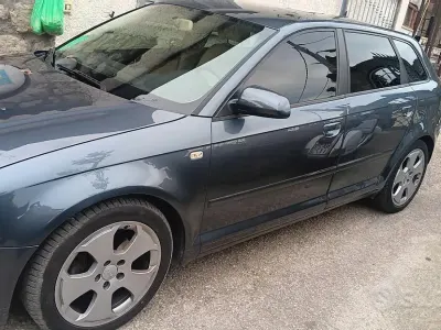 Usata Audi A3 140 CV (102 kW) 2004 Grigio Utilitaria