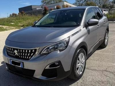 Usata Peugeot 3008 Allure 131 CV (96 kW) 2020 Grigio SUV