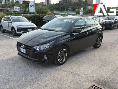 Usata Hyundai i20 84 CV (61 kW) 2023 Nero Utilitaria