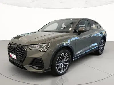 Usata Audi Q3 Sportback Business Plus 200 CV (147 kW) 2024 Grigio chronos metallizzato SUV