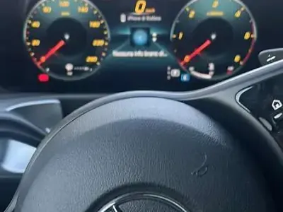 Usado Mercedes GLB180 Premium 116 CV (85 kW) 2021 SUV