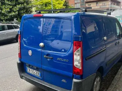 Usata Fiat Scudo 90 CV (66 kW) 2012 Blu/azzurro Furgone