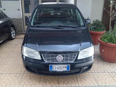 Usata Fiat Idea Emotion 95 CV (69 kW) 2011 Nero Monovolume
