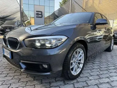 Usata BMW 116 Advantage 109 CV (80 kW) 2018 Grigio Utilitaria
