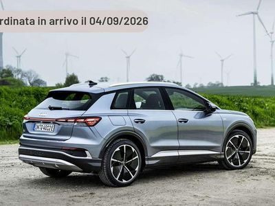Usata Audi Q4 e-tron Business 88 kW (121 CV) 2023 Argento SUV