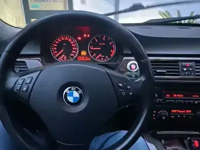 Käytetty BMW 320 163 HP (119 kW) 2006 Musta Sedan