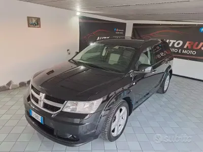 Usata Dodge Journey 140 CV (102 kW) 2009 Nero SUV