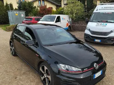 Usata VW Golf VII GTI 265 CV (194 kW) 2016 Nero Berlina
