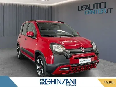 Usado Fiat Panda Cross Cross 69 HP (50 kW) 2024 Vermelho Citadino