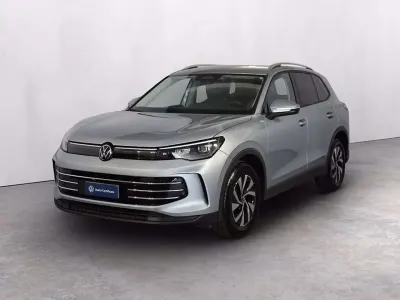 Usata VW Tiguan Life 150 CV (110 kW) 2024 Dolomite silver metallizzato SUV