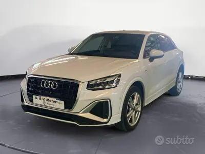 Usata Audi Q2 Ambiente 150 CV (110 kW) 2025 Bianco nevada SUV
