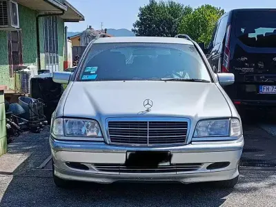 Usata Mercedes C250 150 CV (110 kW) 1998 Grigio Station wagon