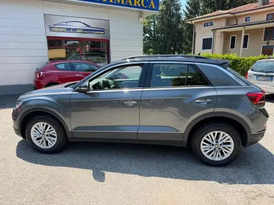 Usata VW T-Roc 110 CV (80 kW) 2022 Grigio SUV