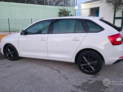 Usata Skoda Rapid 2016 Bianco Utilitaria
