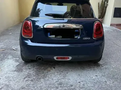 Usata Mini Cooper Hype 136 CV (100 kW) 2017 Blu Utilitaria