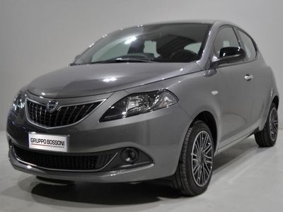 usata Lancia Ypsilon III 2021 1.0 hybrid Gold s and s 70cv