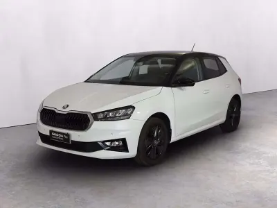 Usata Skoda Fabia 95 CV (69 kW) 2025 Bianco luna metallizzato nero Utilitaria