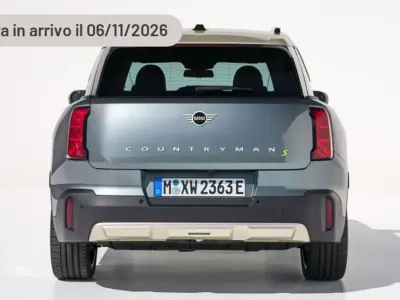 Nuova Mini Cooper Countryman Essential 204 CV (150 kW) 2025 Argento SUV